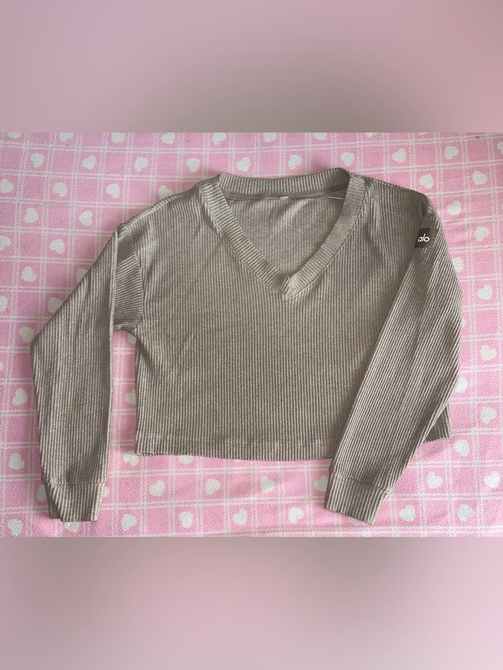 ALO Yoga Cropped Ribbed V-Neck Sweater in Taupe
